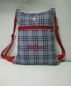 Mochila forraday bordada con el nombre de Bilbao